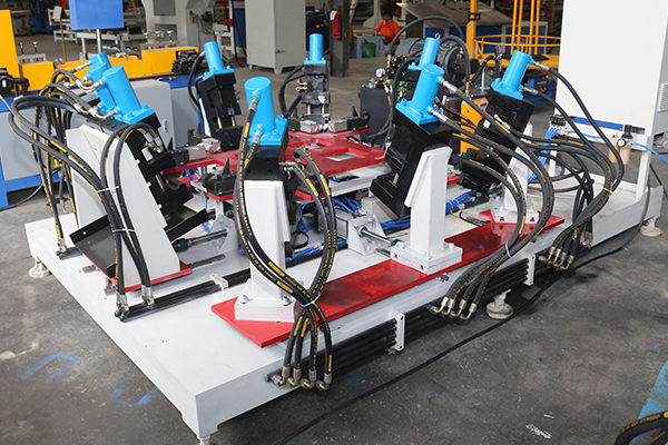 Electric IBC Tote Cage Welding Machine 50Hz PLC Control 225KVA 9