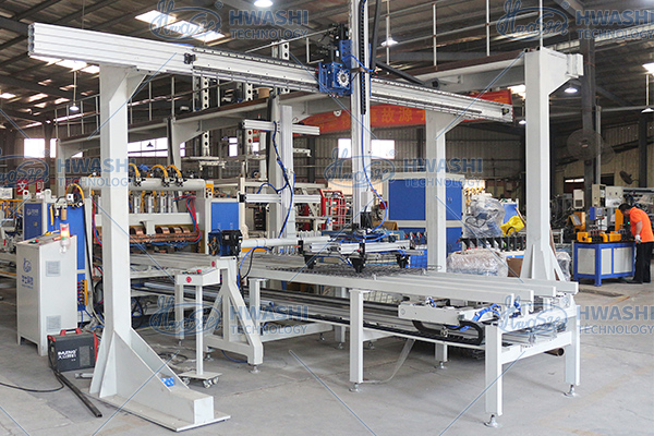 Advanced Automatic Wire Shelf Welding Machine For Wire Mesh Deck Shelving Production Line 12