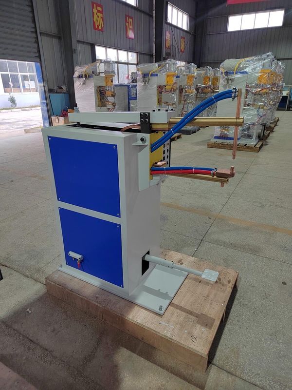 18KA Foot Pedal Operated Spot Welding Machine For Iron Wire Products