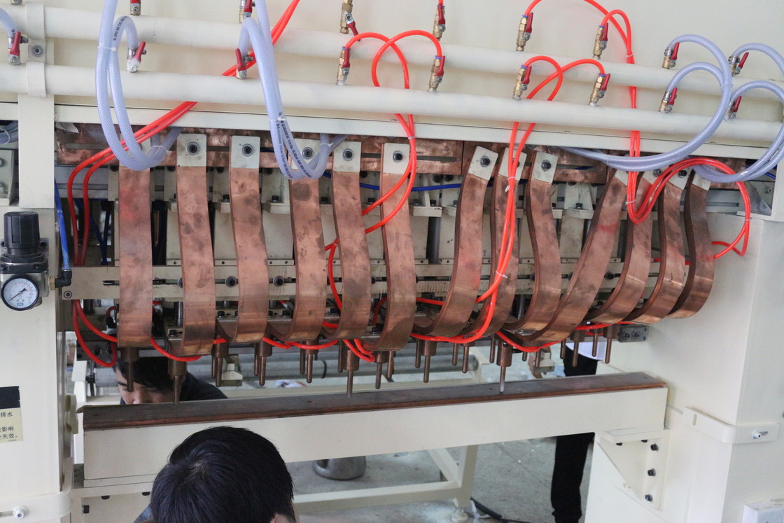 Good Quality Stainless Steel Rocker Arm Bending Equipment Square Curved C Type Crank Arm Table Spot Welding Machine