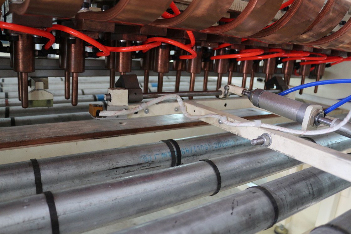 Good Quality Stainless Steel Rocker Arm Bending Equipment Square Curved C Type Crank Arm Table Spot Welding Machine